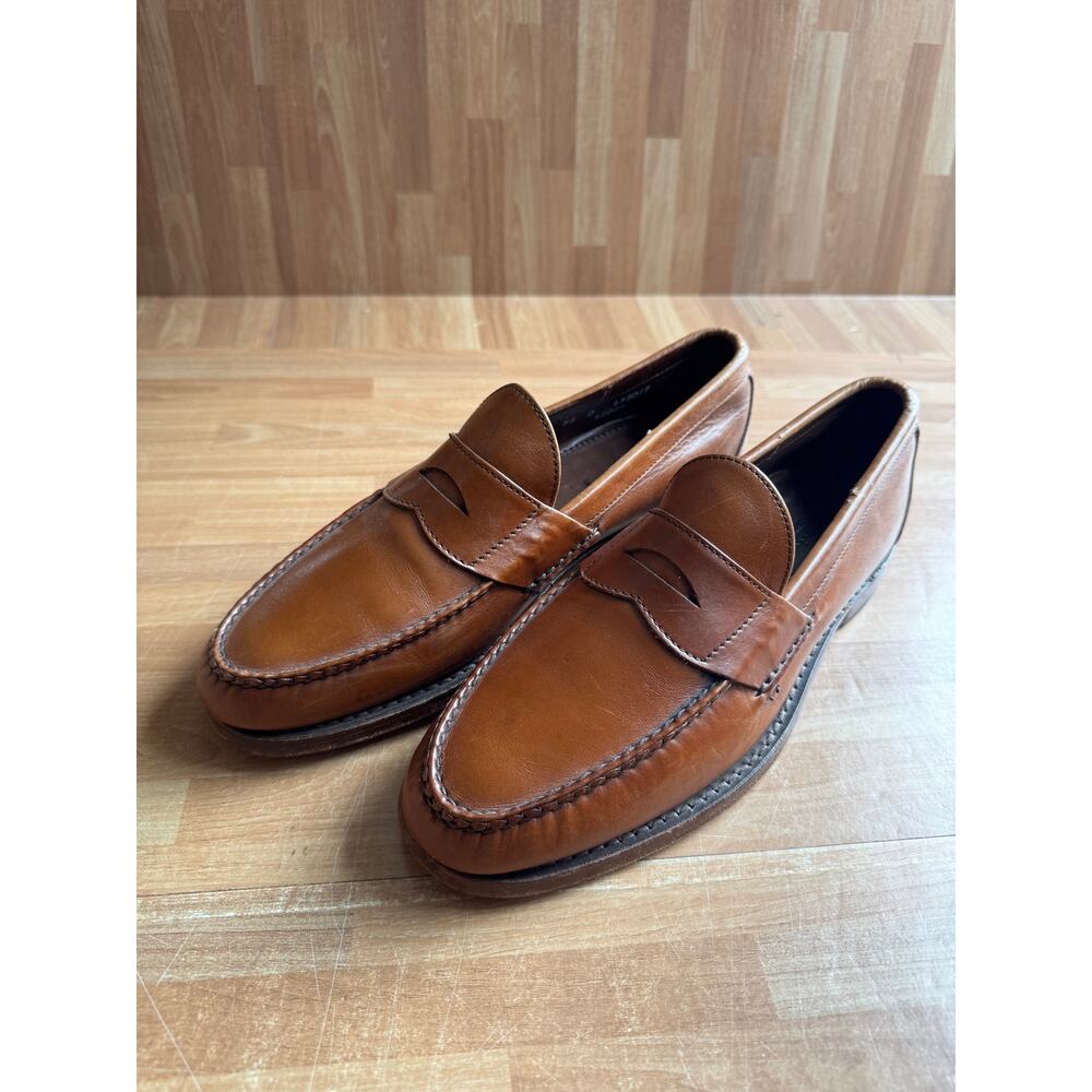 Allen Edmonds loafers in size 9.5D. Brown leather